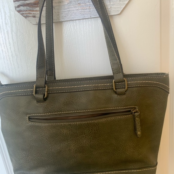 BØC - Picture 4 of 10